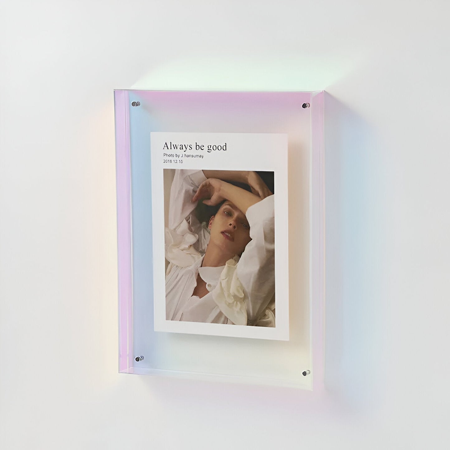 Transparent Acrylic Photo Frame - Modern Minimalist Design for Pictures 8