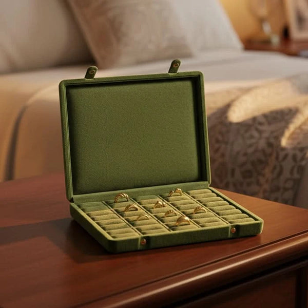 LUXENEST – Elegant Velvet Jewelry Case for Vanity Organization