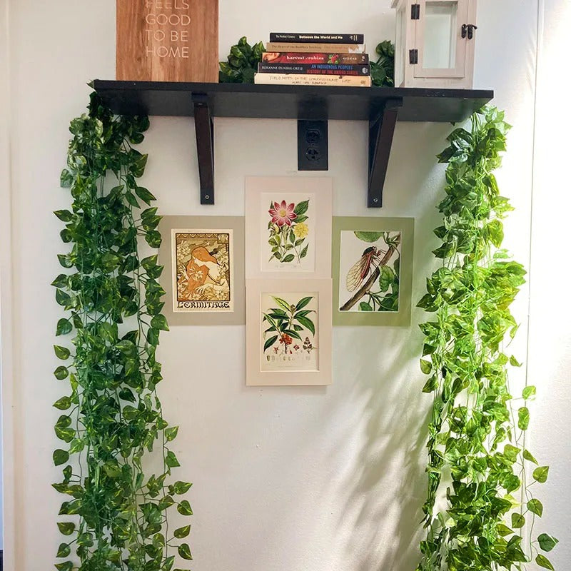 VINEHAVEN – Hanging Wicker Wall Planter Basket