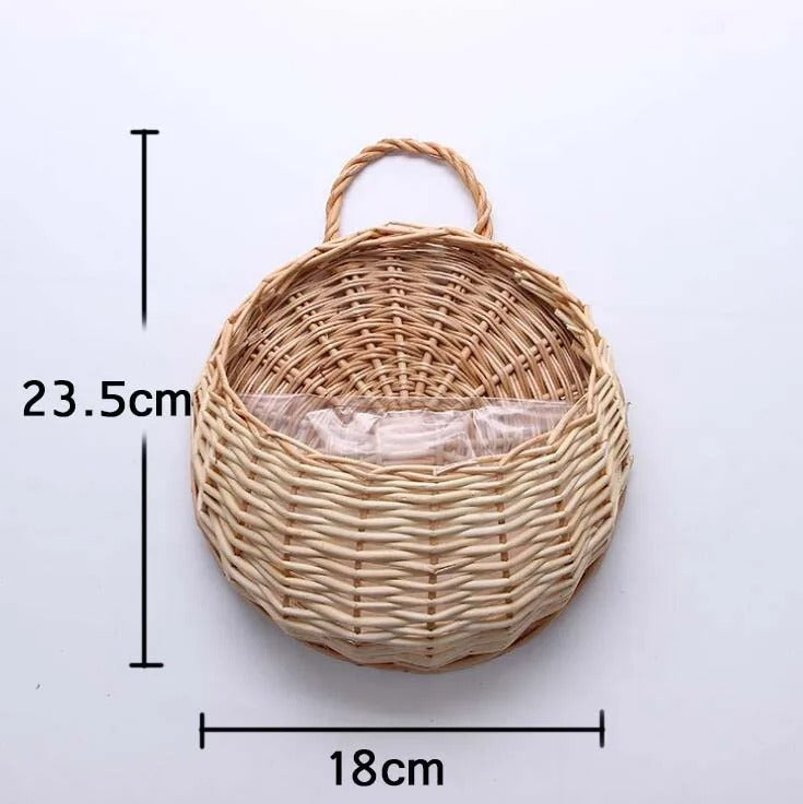 VINEHAVEN – Hanging Wicker Wall Planter Basket
