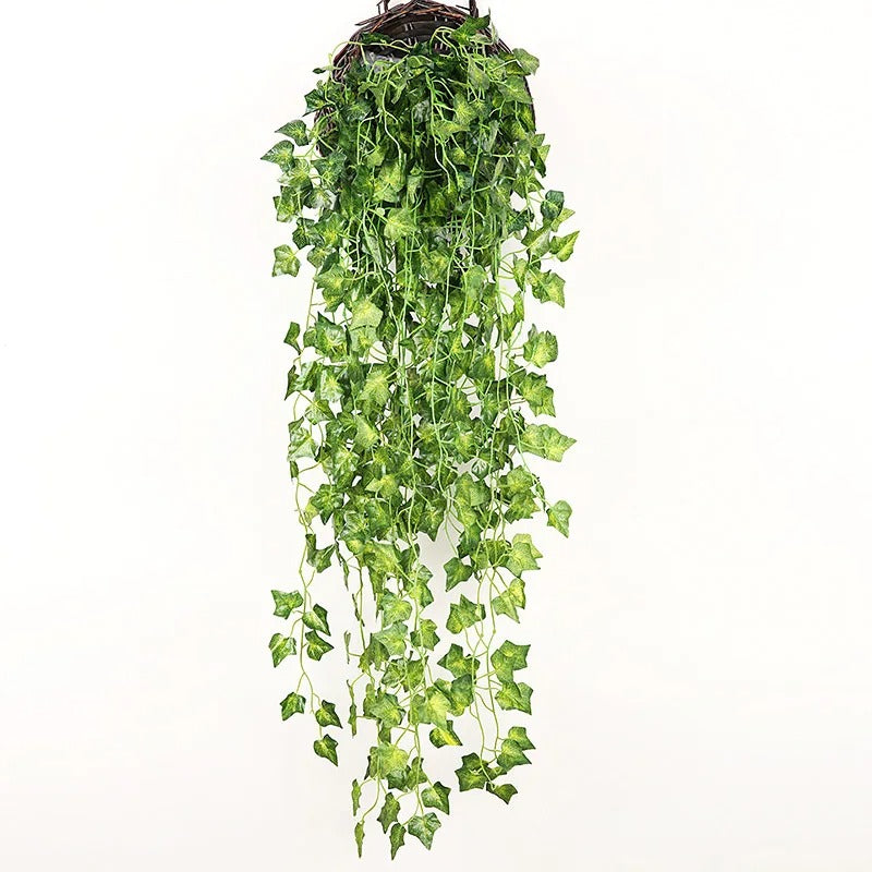 VINEHAVEN – Hanging Wicker Wall Planter Basket
