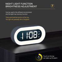 AMBERWAKE – Digital Alarm Clock with Warm Night Light