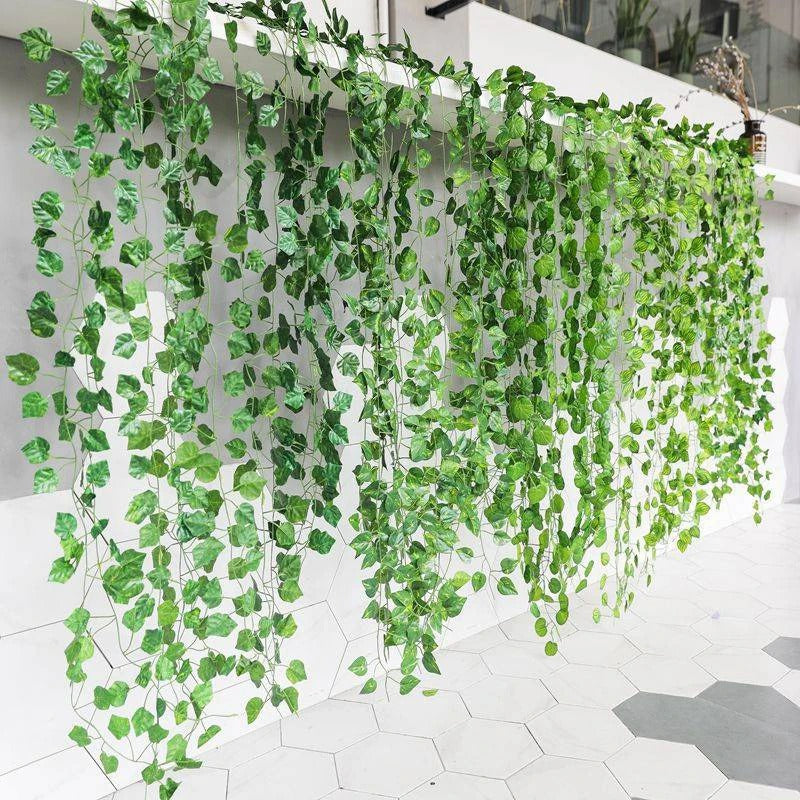 VINEHAVEN – Hanging Wicker Wall Planter Basket