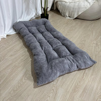 CLOUDPAWS – Plush Extra Large Pet Bed Mat