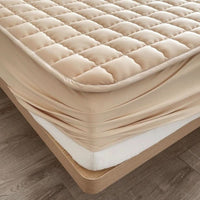 BEDGUARD – Gesteppter Matratzenschoner für einen sicheren, passgenauen Sitz