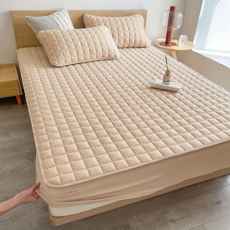 BEDGUARD – Gesteppter Matratzenschoner für einen sicheren, passgenauen Sitz