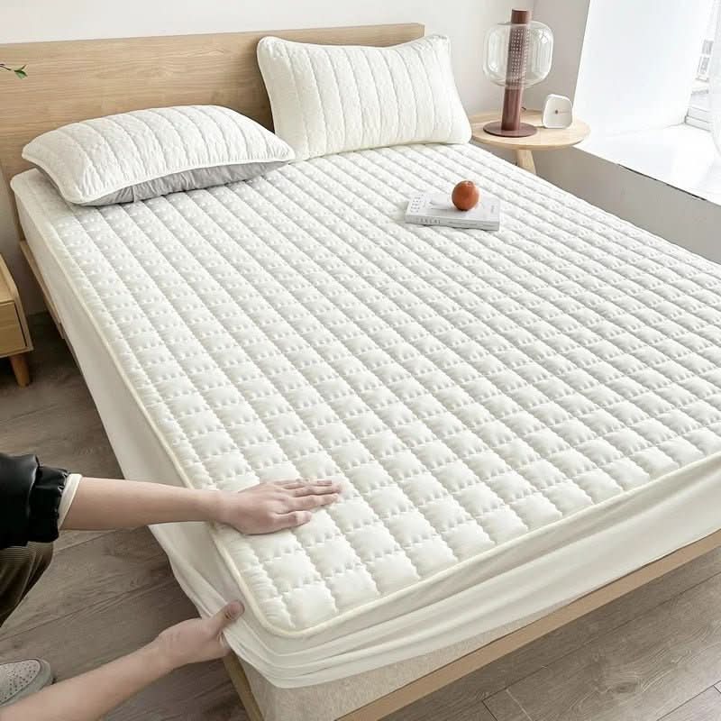 BEDGUARD – Gesteppter Matratzenschoner für einen sicheren, passgenauen Sitz