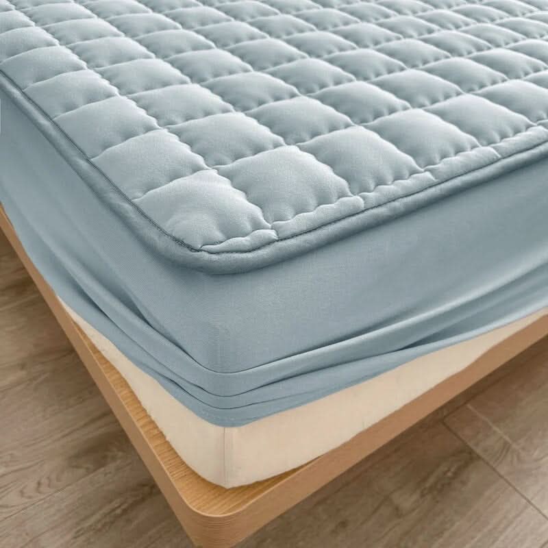 BEDGUARD – Gesteppter Matratzenschoner für einen sicheren, passgenauen Sitz