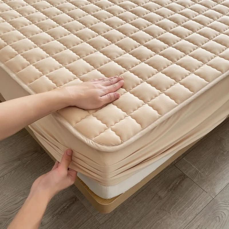 BEDGUARD – Gesteppter Matratzenschoner für einen sicheren, passgenauen Sitz