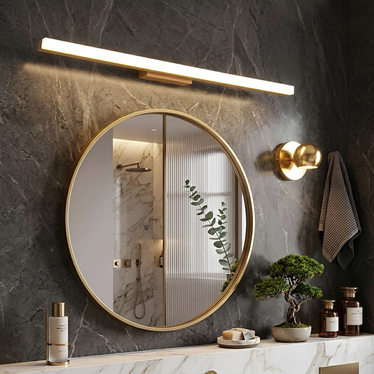 REFLECTORA – Mirror Light for Smooth and Even Lighting