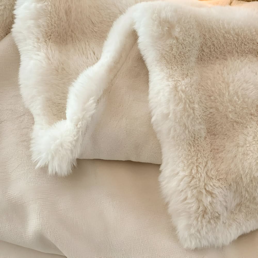 COZYWAVIA – Wavy Blanket for Warm and Relaxing Evenings