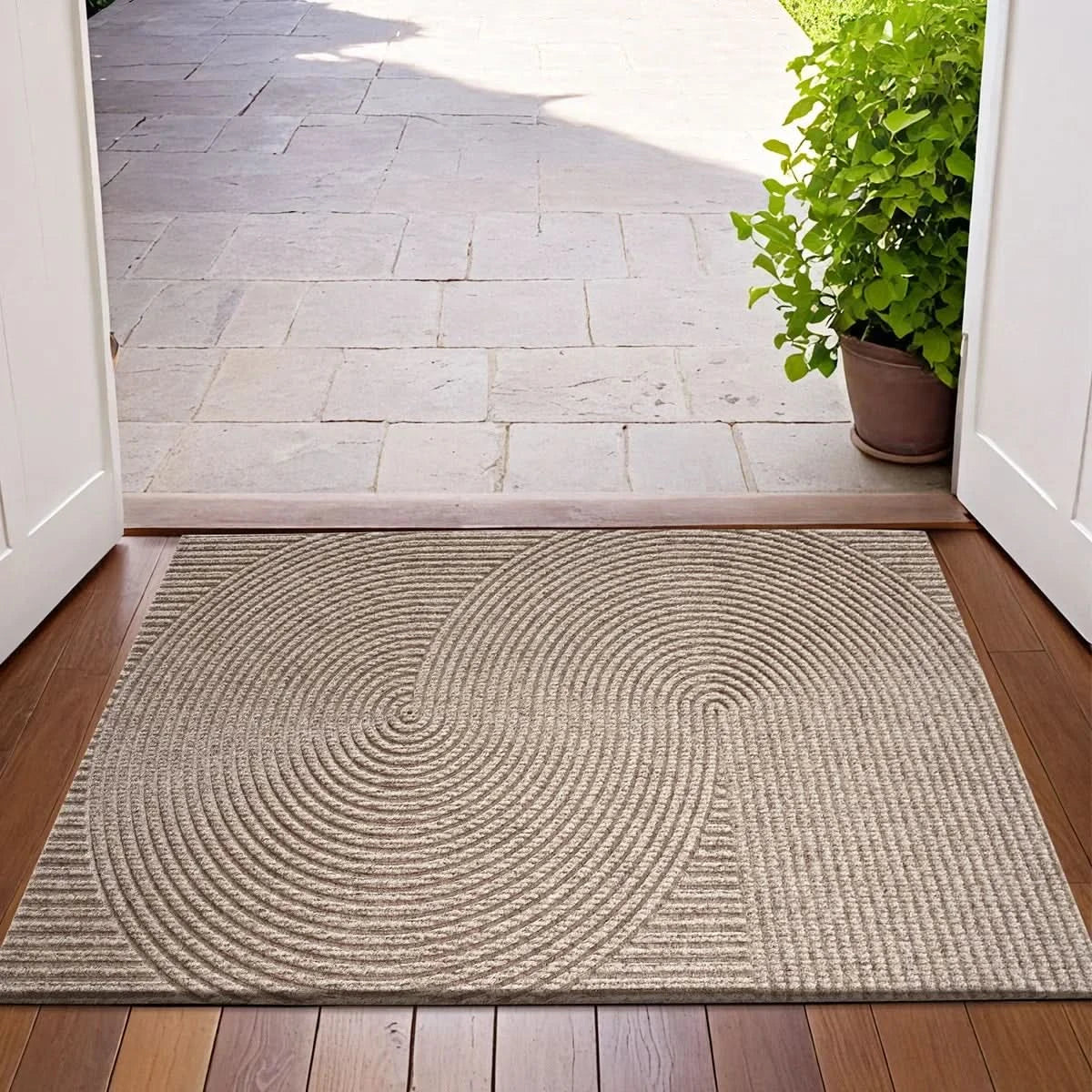 GRIPMELIA – Versatile Doormat for Neat and Inviting Entrances