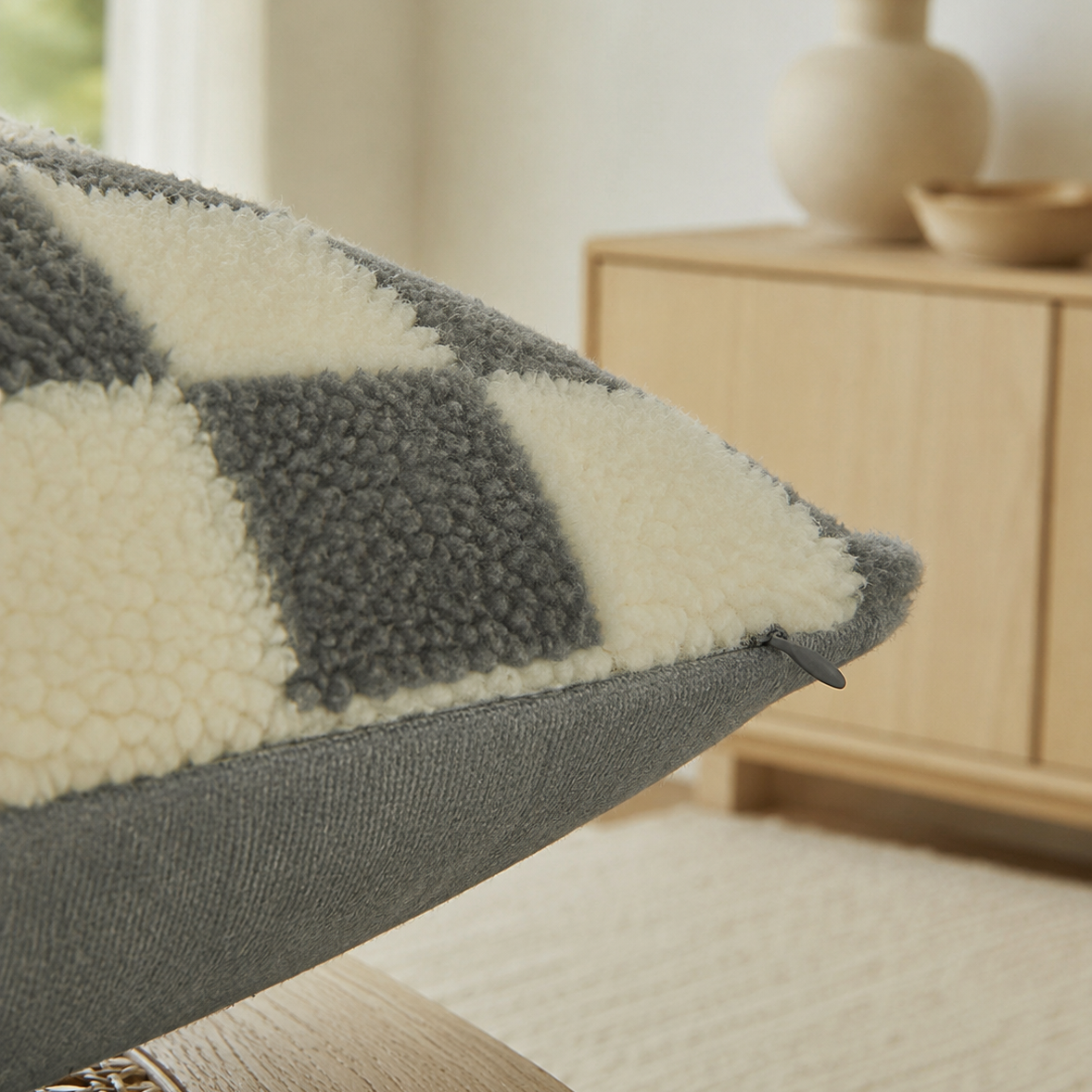TEDDAVELIX – Plush Teddy Pillow Covers for Cozy Sofa Comfort