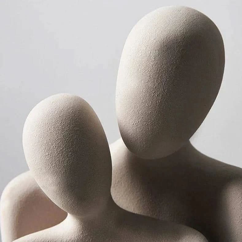 ETERNAVORA – Sculture decorative d’amore per un legame duraturo