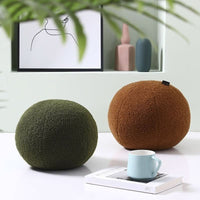 ROUNDVELIA – Plush Round Pillow for Refined Everyday Comfort