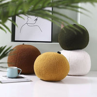 ROUNDVELIA – Plush Round Pillow for Refined Everyday Comfort
